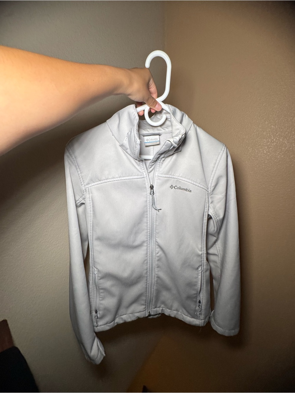 Columbia Light Gray Women's Softshell Jacket